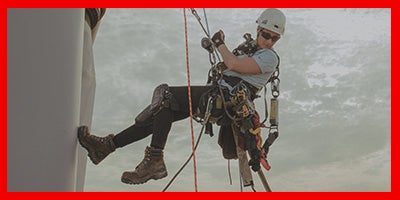 <b>WOMEN'S BOOTS</b>