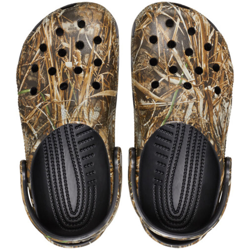 Crocs Men's Realtree Classic Clog image number 1