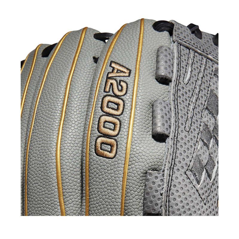 Wilson 12.5" A2000 V125 Fastpitch Glove image number 5